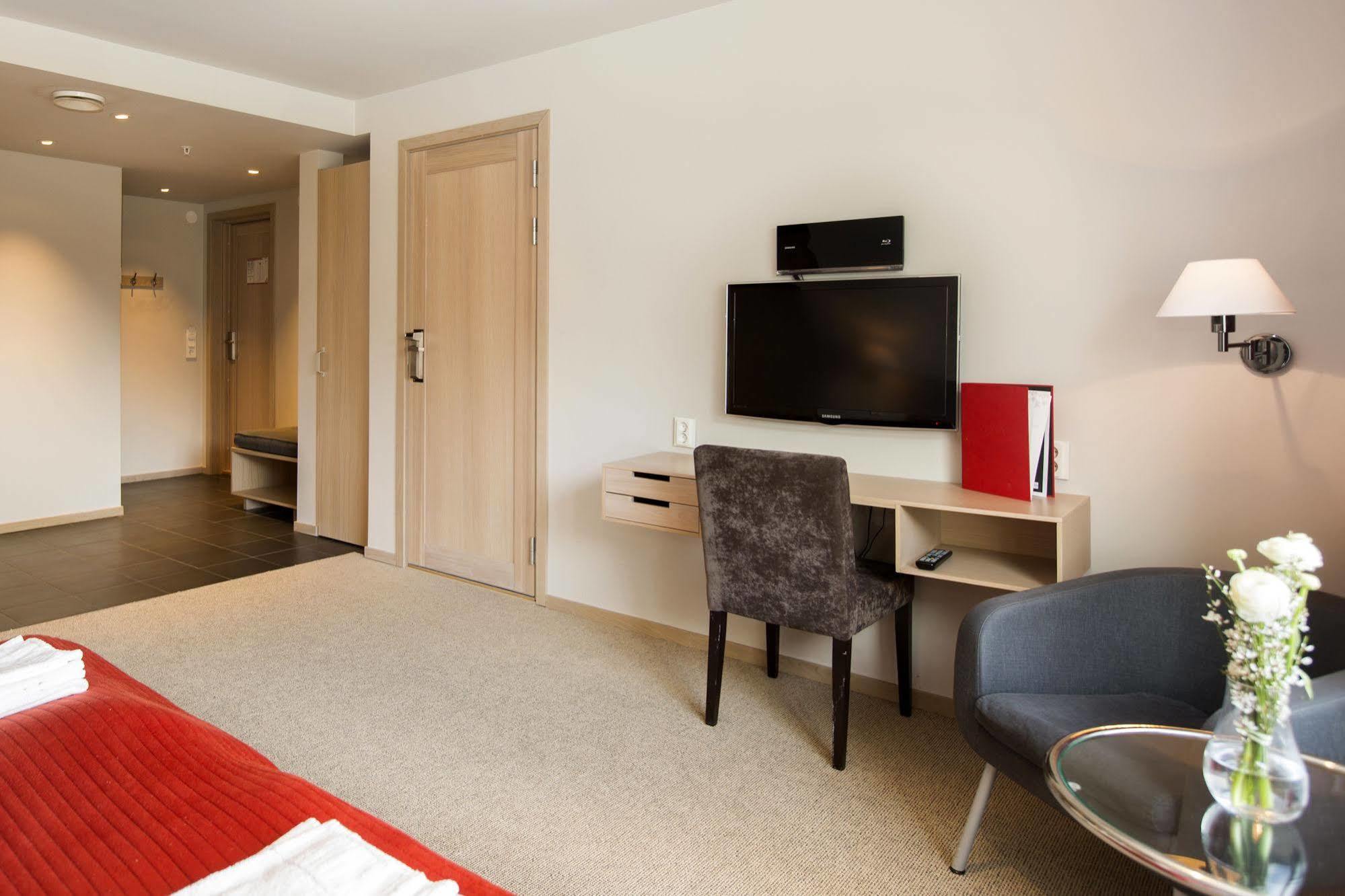 Tott Hotell Оре Экстерьер фото